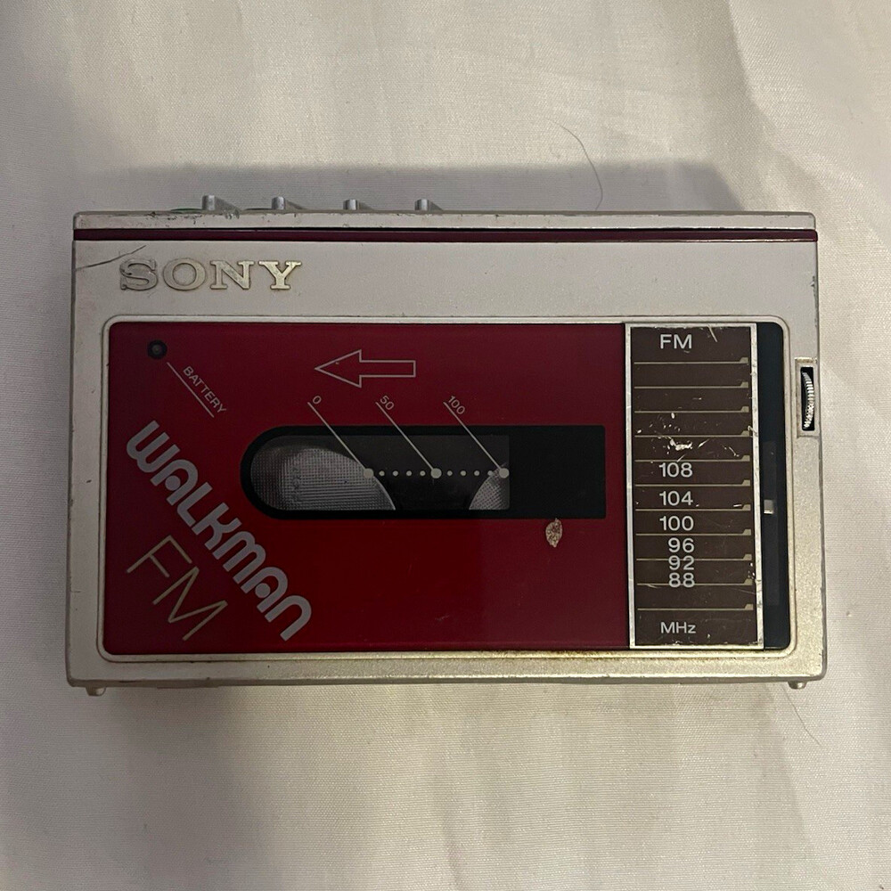 Sony Walkman WM-F10 FM Radio Cassette Player Dolby NR Silver/Red
